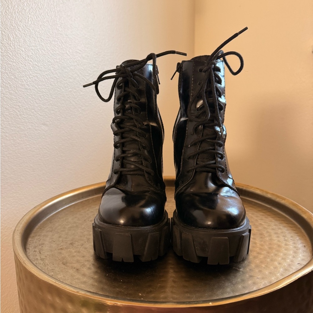Jeffrey Campbell “MYTH” Platform Lace-Up Boots – Women’s Size 8 - Picture 3 of 7